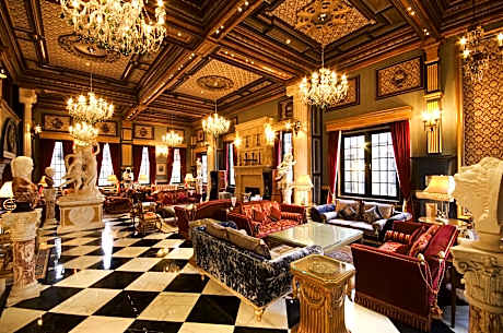 Madrigal Quadruple Room