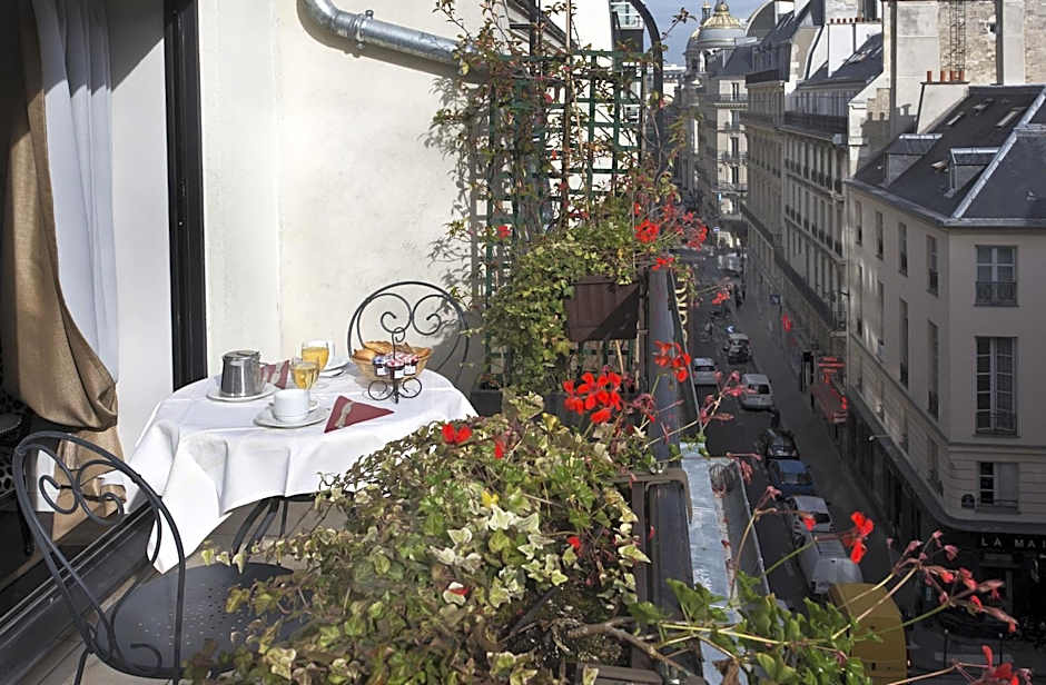 Hotel Saint Petersbourg Opera