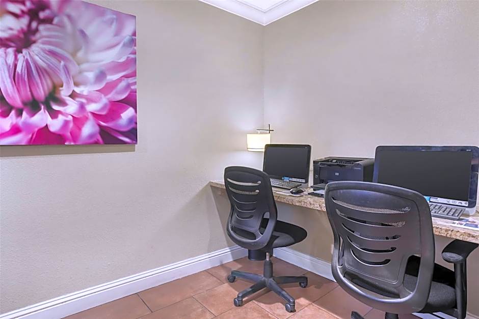 Best Western Plus Pleasanton Inn