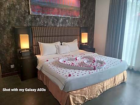 Luxury Rooms