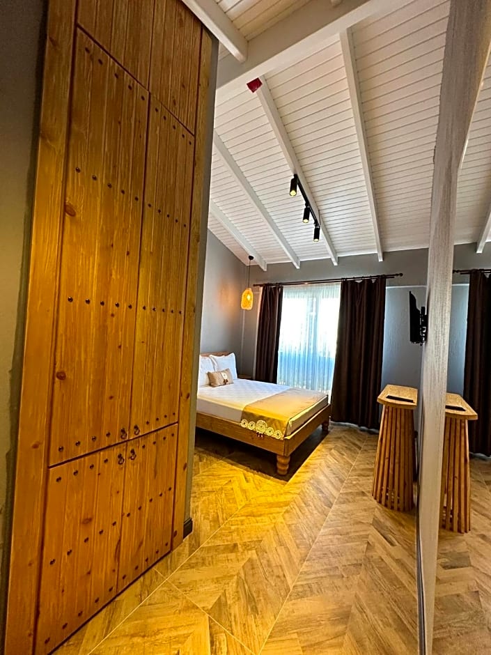 Trina Talles Hotel Alacati - Luxury Desing