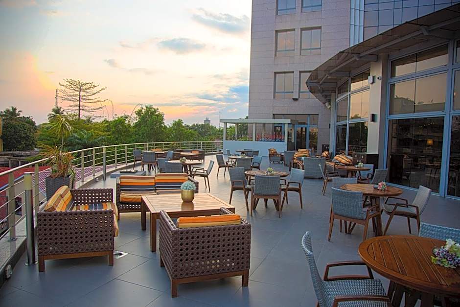 Kin Plaza Arjaan by Rotana