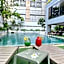 Siri Sathorn Hotel