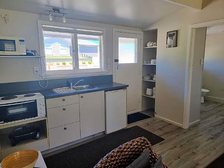 Cheviot Motels, Cabins and Camp