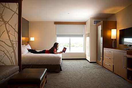 King Room with Sofa Bed - High Floor