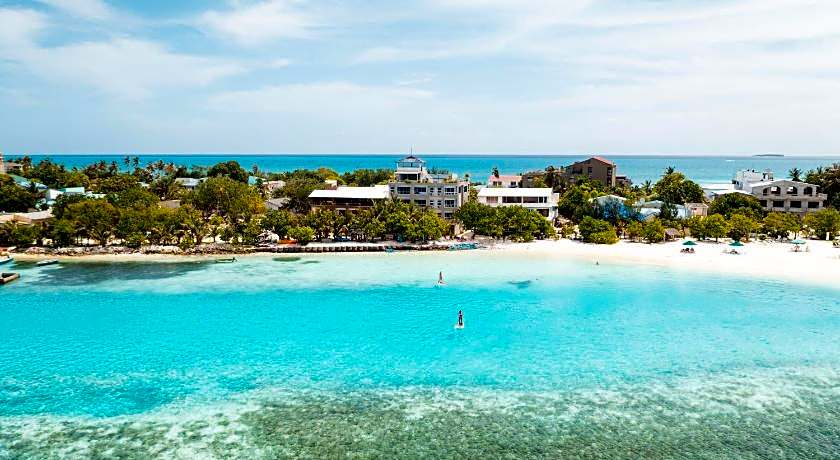 Rashu Hiyaa Hotel Dhiffushi