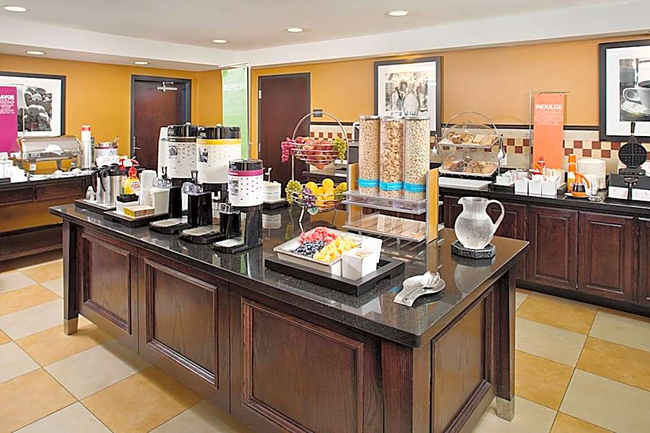 Hampton Inn By Hilton & Suites Dallas/Lewisville-Vista Ridge Mall, Tx