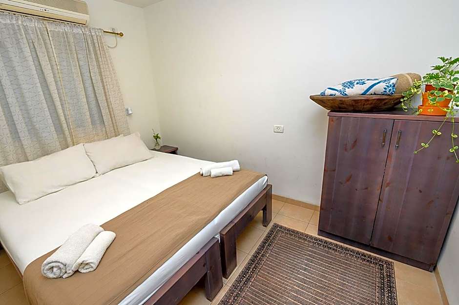 Jordan Valley Birding Lodge