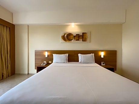 SINGLE SUPERIOR OCEAN VIEW