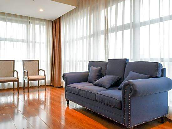 Starway Hotel Tianjin Zhongshan Road Station – Tianjin, GA