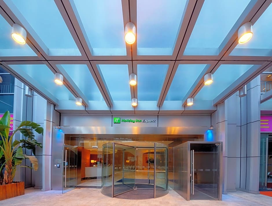 Holiday Inn Express Foshan Nanhai, an IHG Hotel