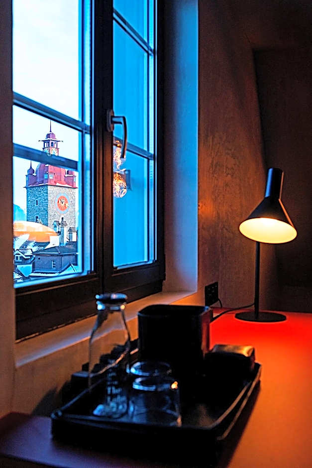 The Lubo - self check-in