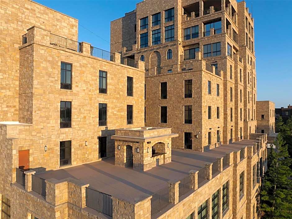 The Oread Lawrence, Tapestry Collection by Hilton