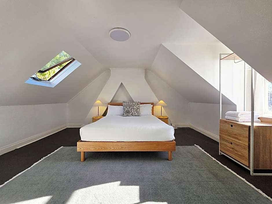 Crown Hotel Surry Hills