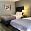 Quality Inn & Suites Gulf Breeze Bayside near Pensacola Beach