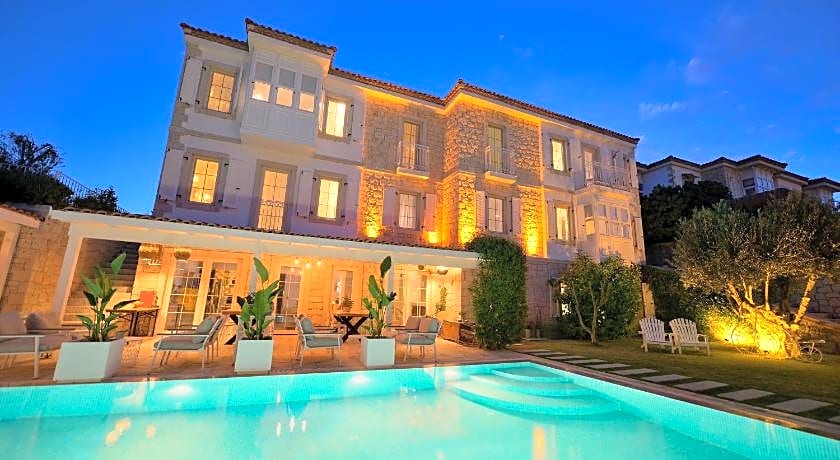 Peremere Alaçati Otel