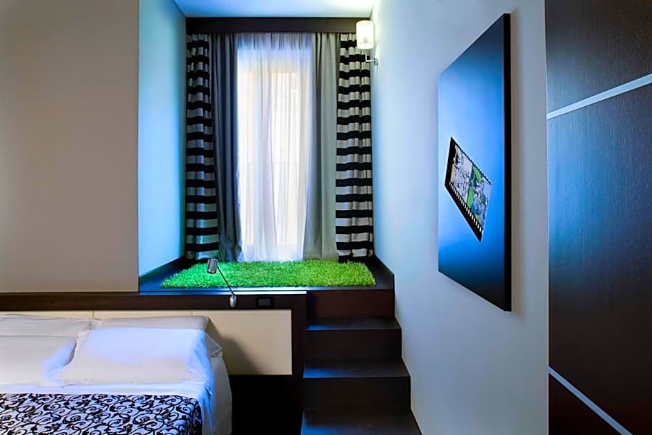 Best Western Cinemusic Hotel