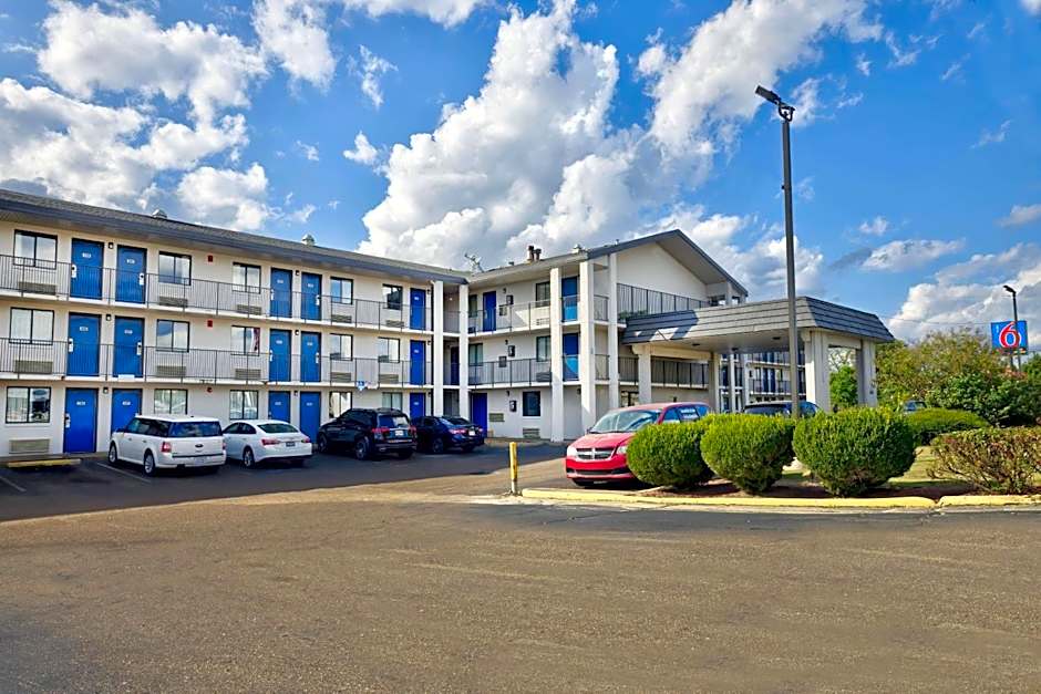 Motel 6-Jackson, MS