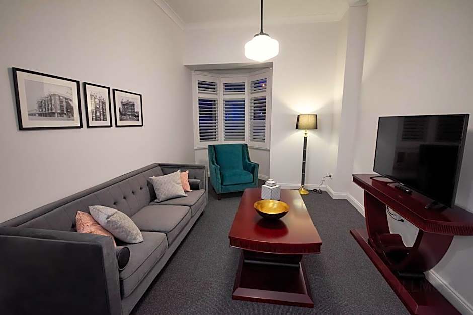 Adelaide Mansions Apartments