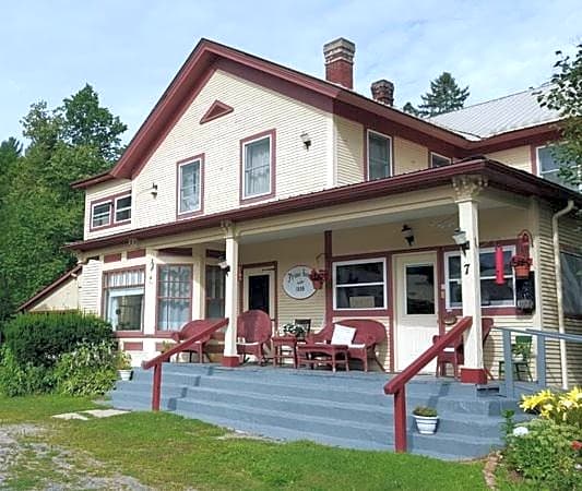 Brookside Motor Inn