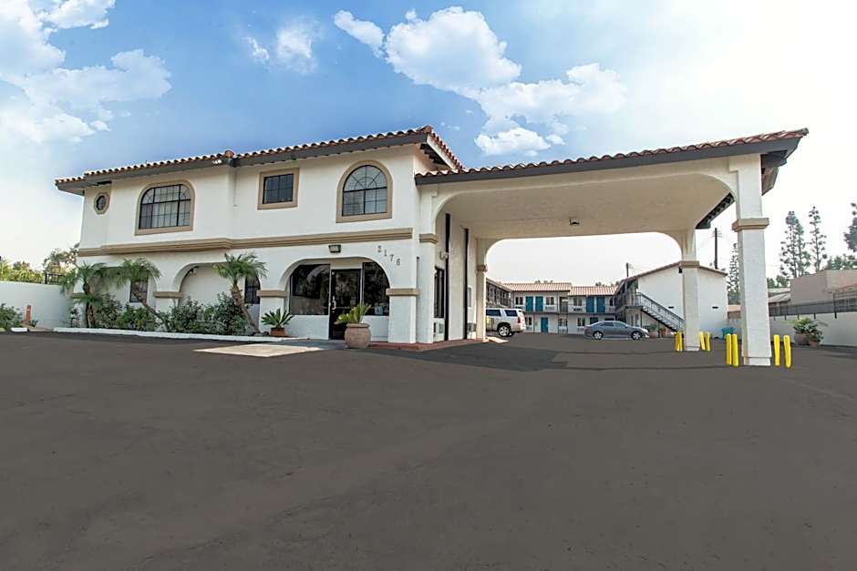 MAGNOLIA TREE HOTEL IN ANAHEIM