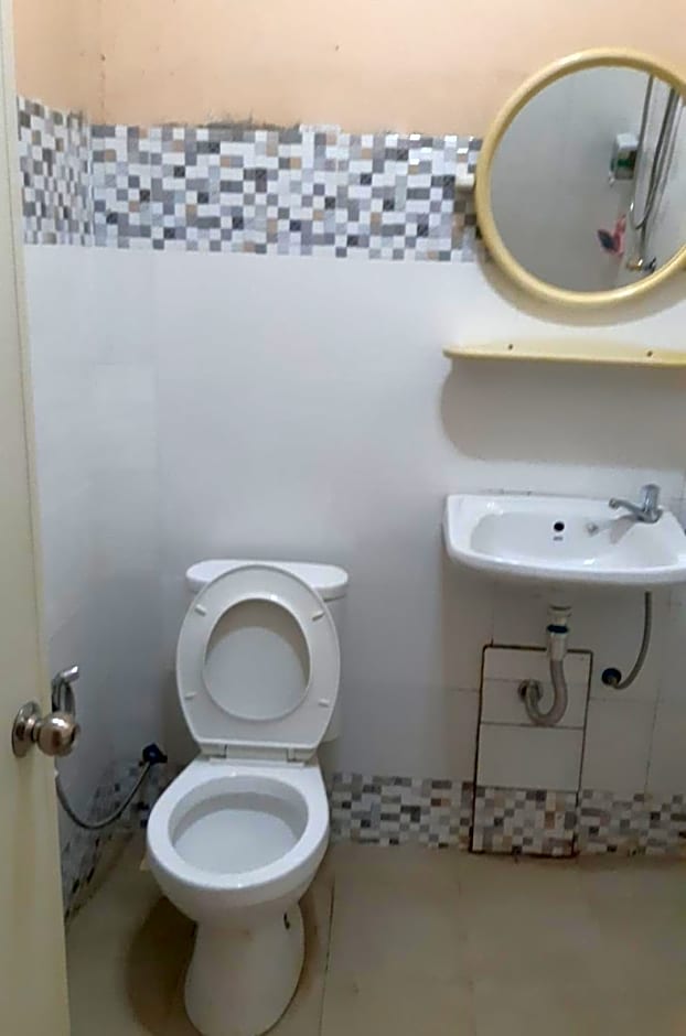 Pakchong hostel & wildlife tour