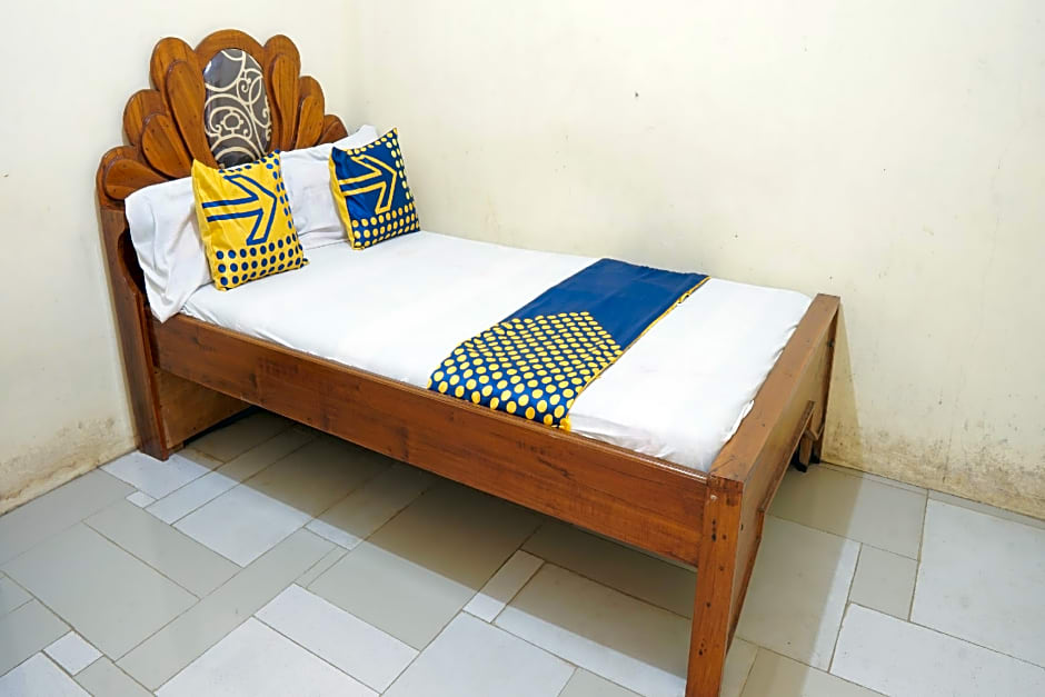 Hotel O Homestay Srikandi Pulau Merah BeachNearPantai Pancer