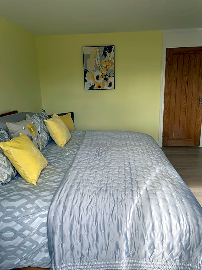 Westerley Country B & B with exclusive Guest lounge