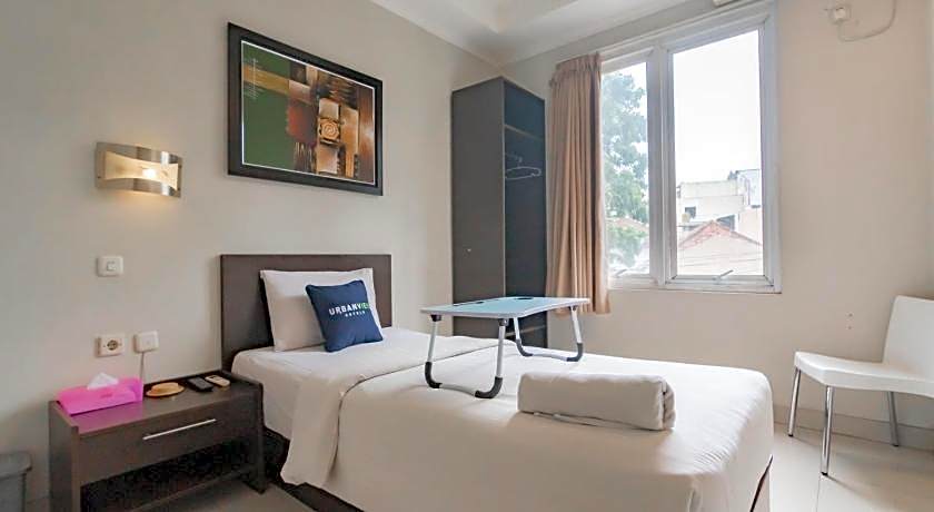Urbanview Hotel Grand Malabar Bandung by RedDoorz