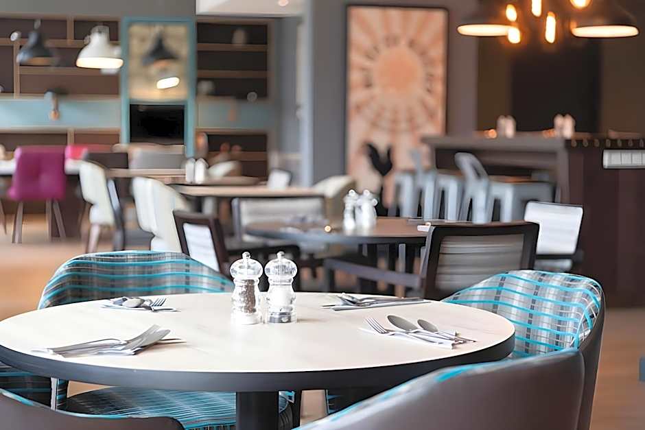AZIMUT Hotel Cologne