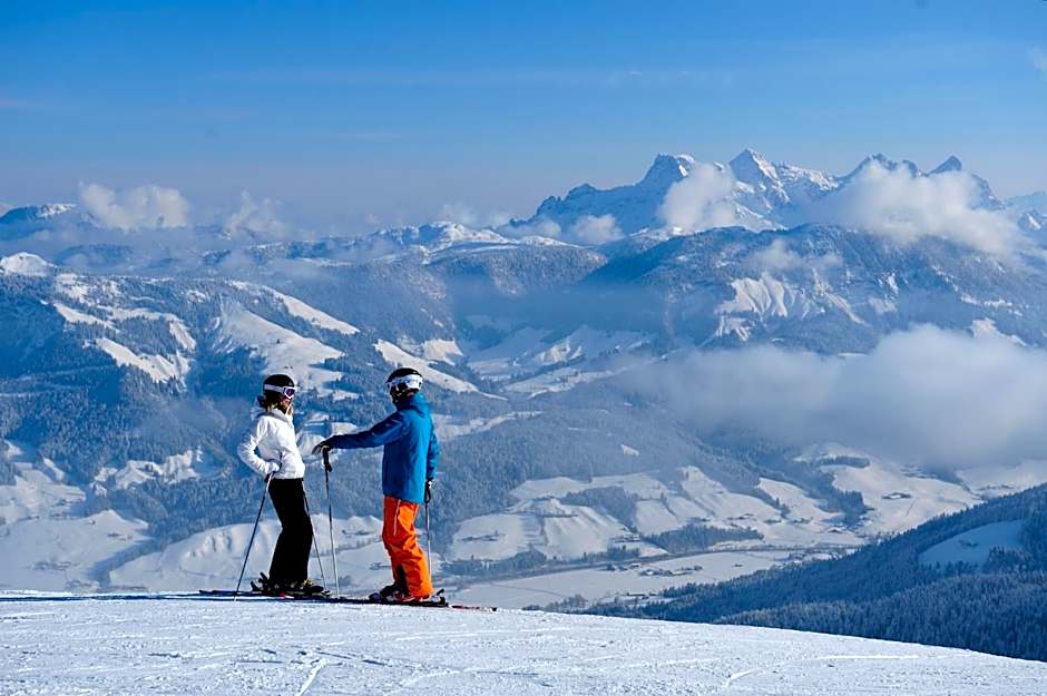 Classic Rooms by Crystal