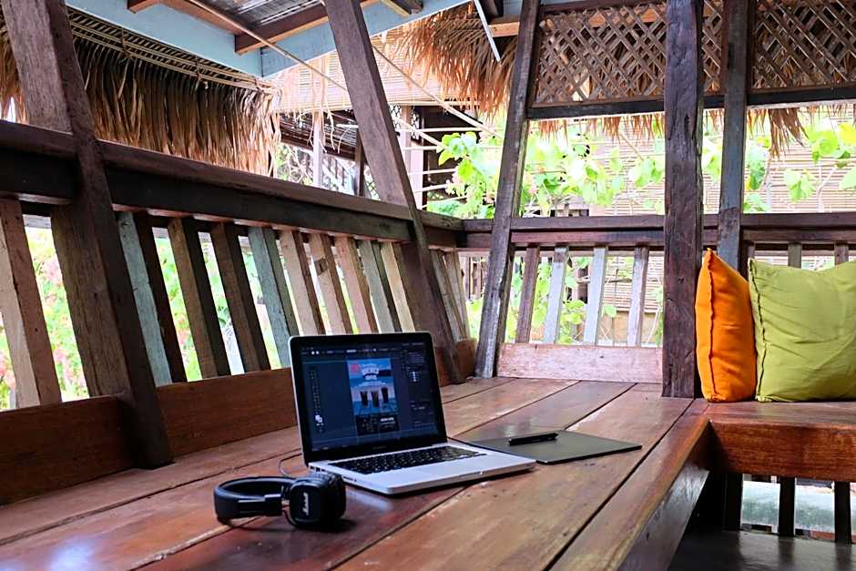 Panji Panji Tropical Wooden Home