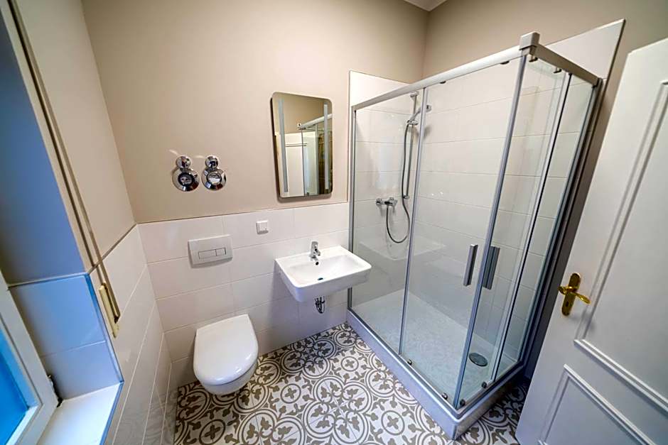 Aparthotel Villa Elon