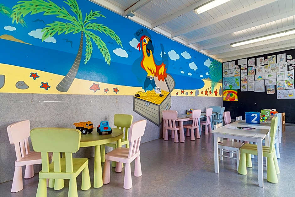 Apartamentos Galeon Playa