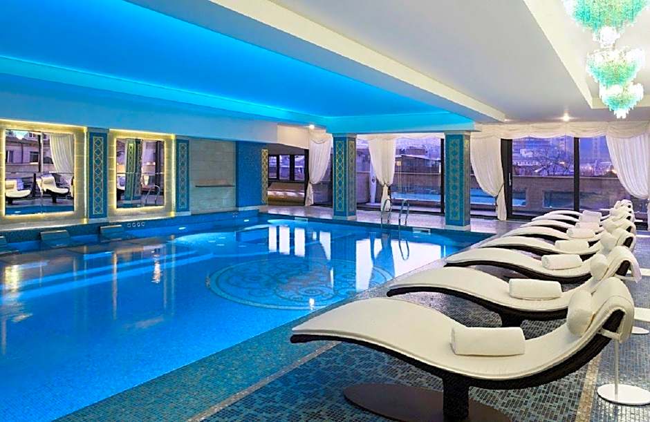 Ambassadori Tbilisi Hotel