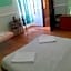 R.T. HOUSE'S