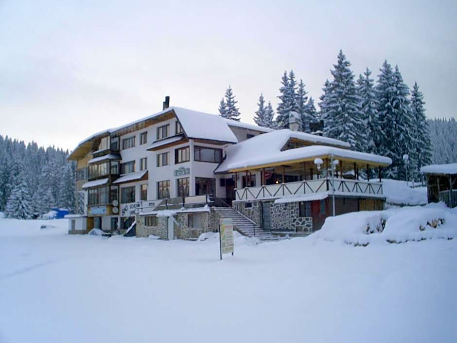 Family Hotel Markony