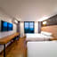 Two Y Hotel