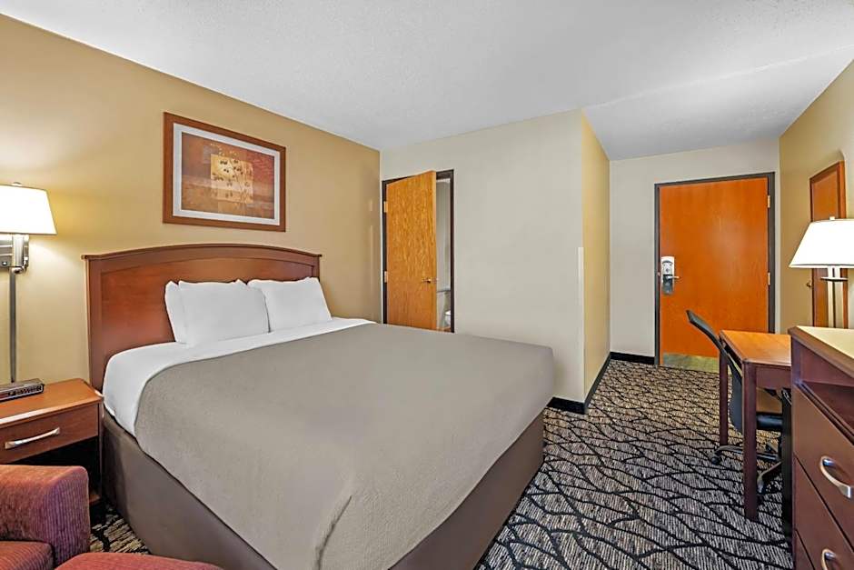 Quality Inn La Crosse North