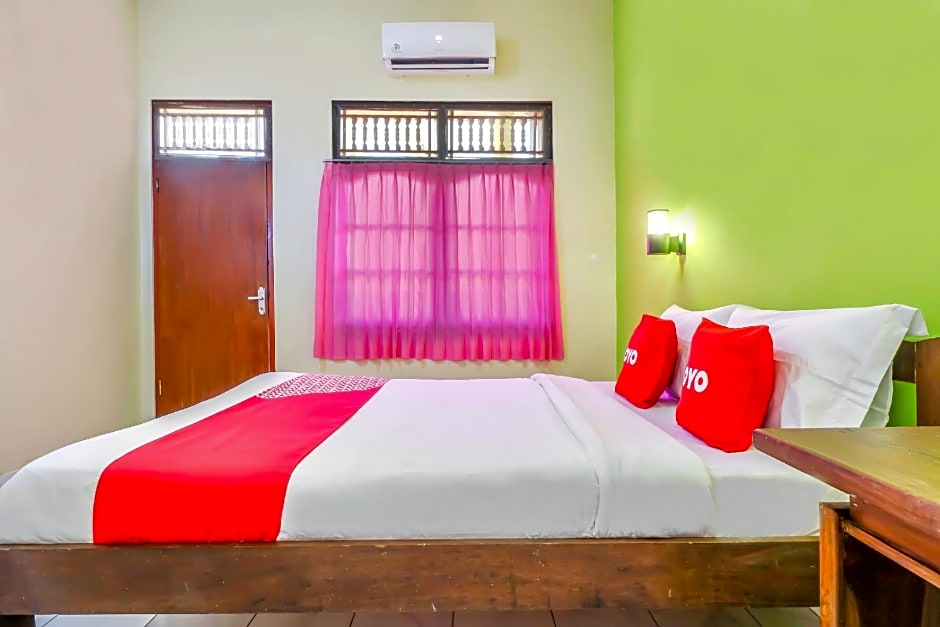 OYO 2184 Nan Berlian Inn
