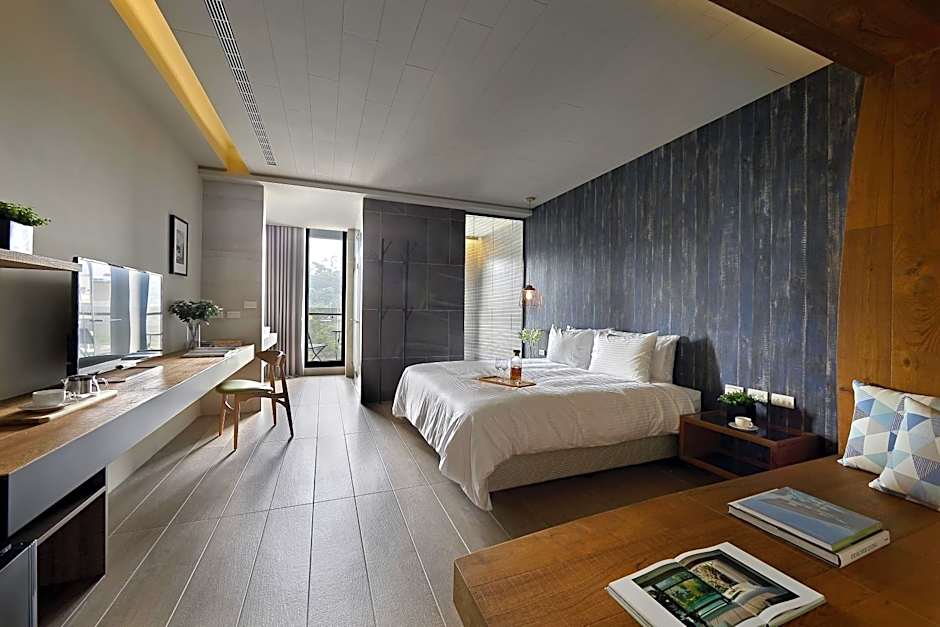 Sun Moon Lake Blue Sky Bay B&B