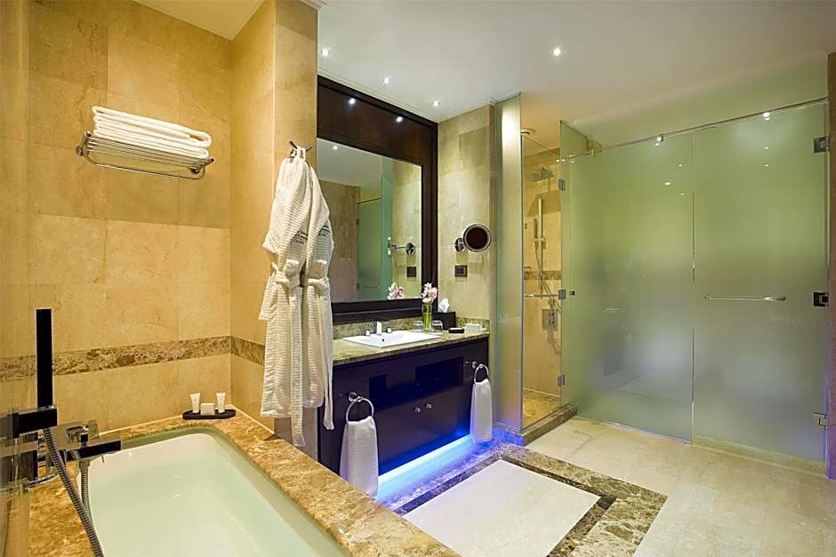 Royal Maxim Palace Kempinski Cairo