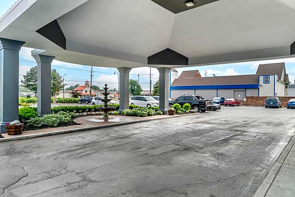 Quality Inn & Suites Banquet Center