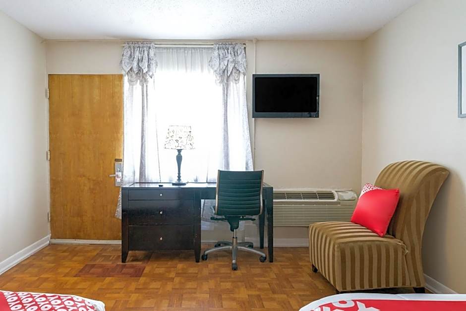 OYO Hotel Houston, TX near Medical Center NRG Stadium