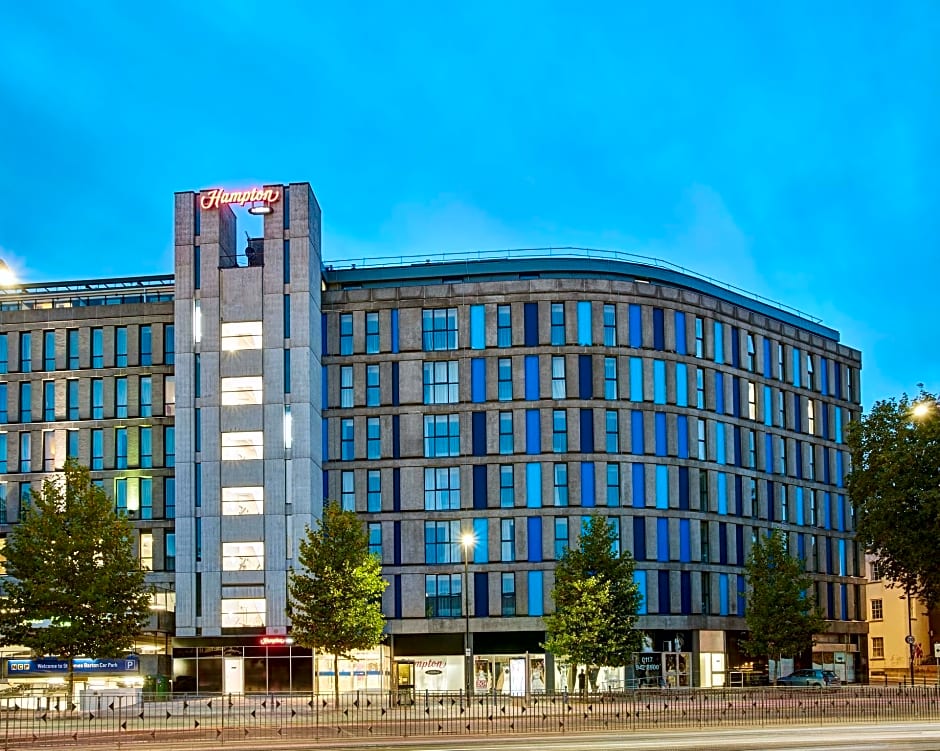 Hampton Bristol City