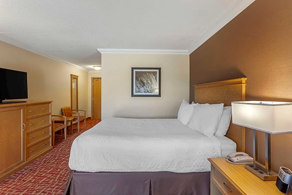 Best Western Plus Cobourg Inn & Convention Centre