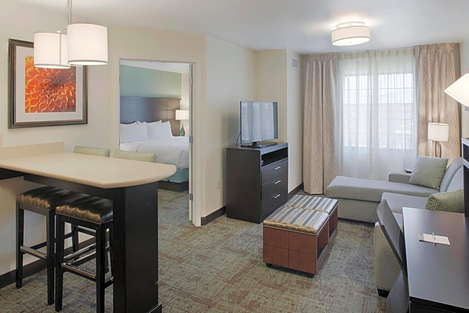 Staybridge Suites Fayetteville