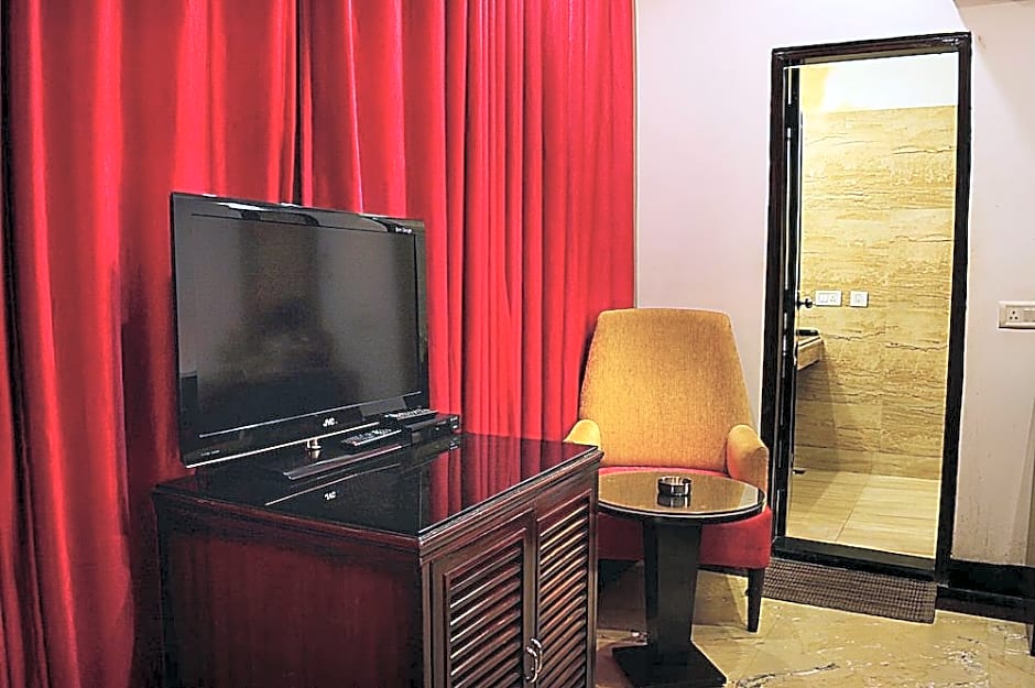 Hotel Emperor Palms