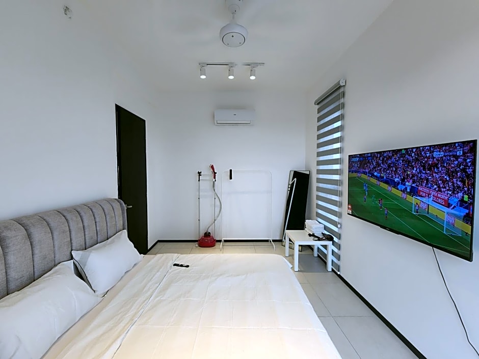 Urban Suite - George Town