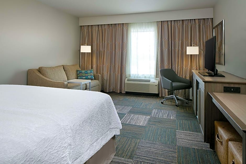 Hampton Inn By Hilton & Suites Mason City